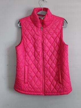 Time and Tru Bright Pink Quilted Vest
